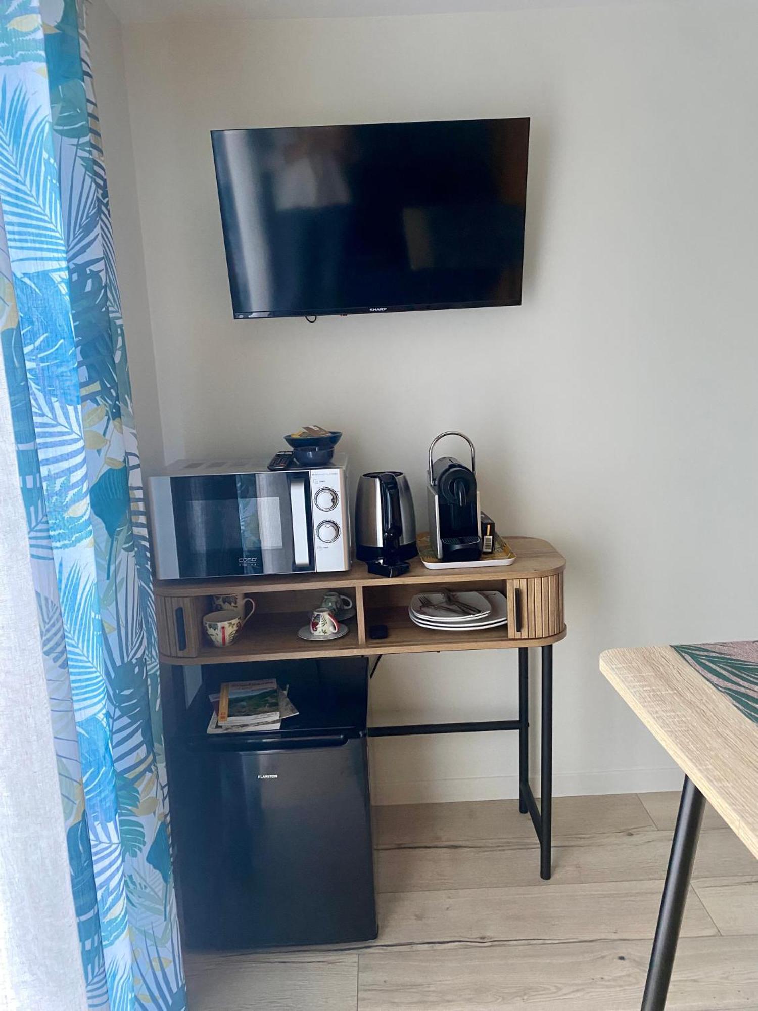 Studio, Sur Le Chemin Des Hortensias 普罗尔梅尔 外观 照片
